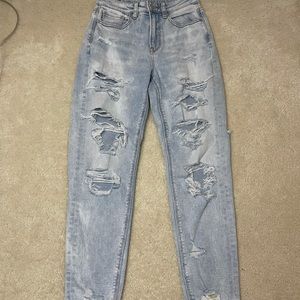 American Eagle high waisted ripped mom jeans